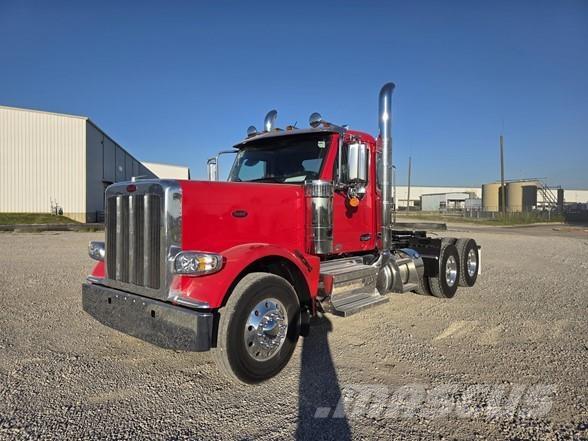 Peterbilt 589 中古トラクターヘッド | トレーラーヘッド