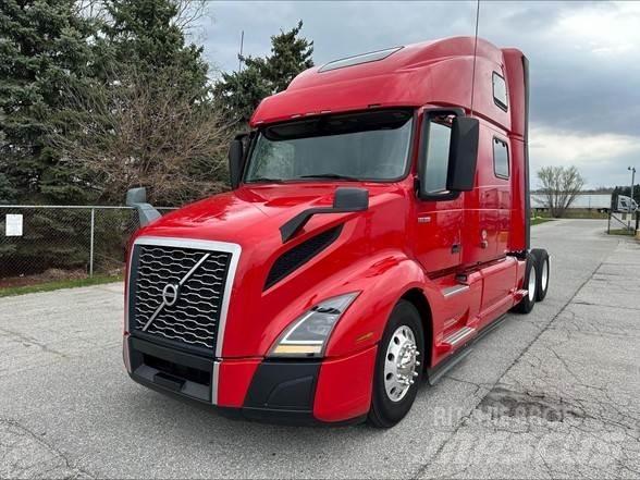 Volvo VNL64T860 中古トラクターヘッド | トレーラーヘッド