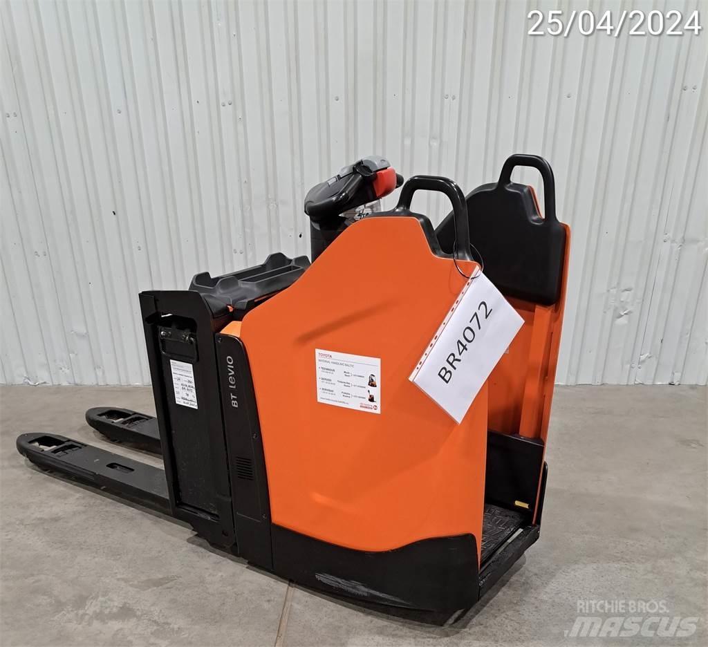 BT LPE200/8 ハンドパレットトラック