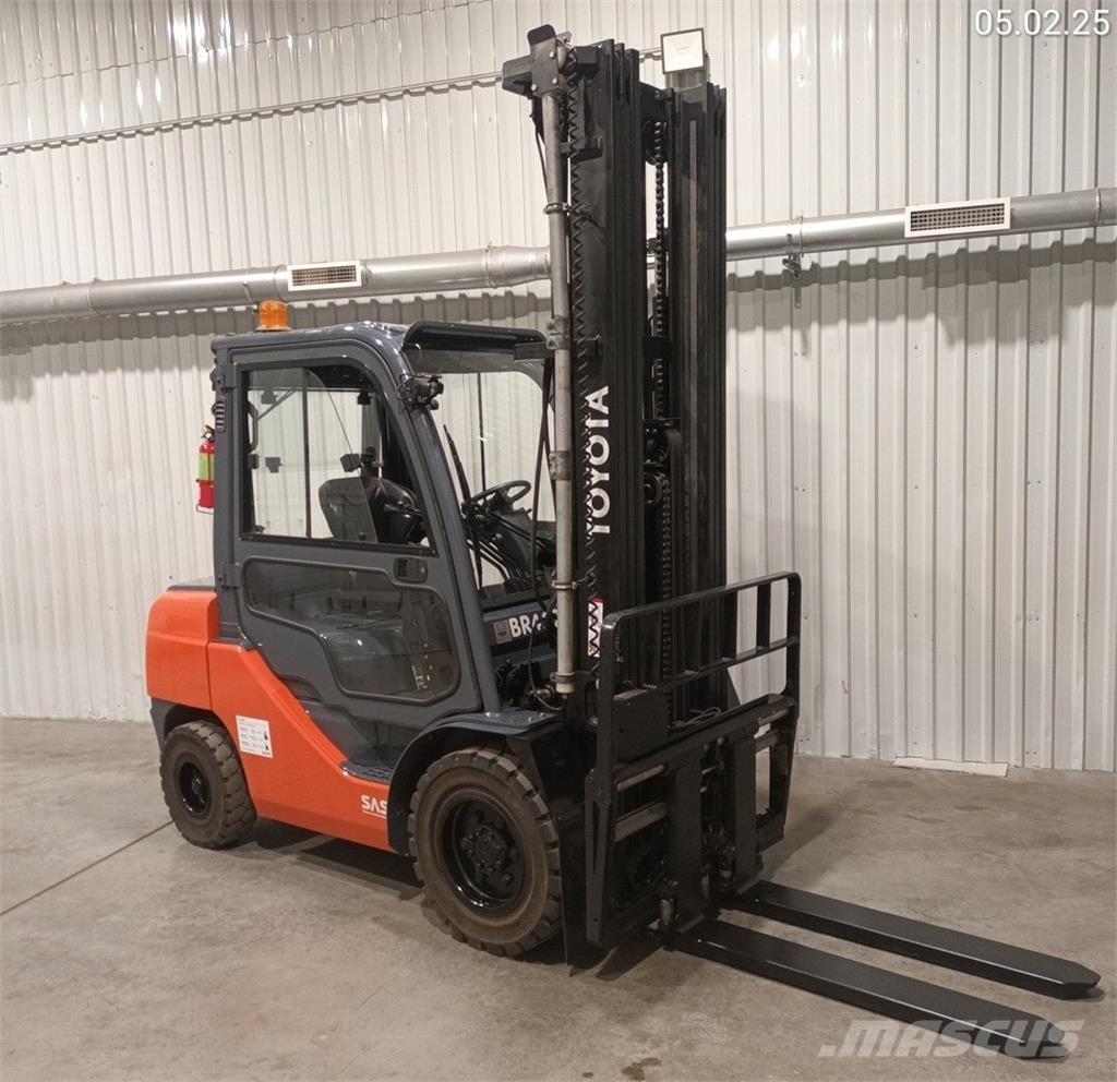 Toyota 02-8FDF30 ディーゼル・軽油