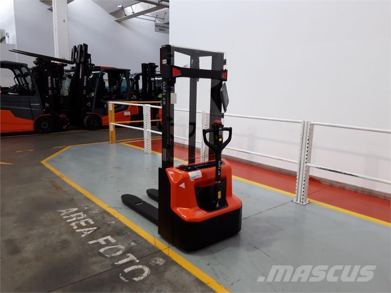 BT SHE100 ハンド　パレットトラック