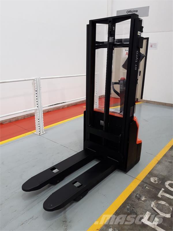 BT SHE100 ハンド　パレットトラック