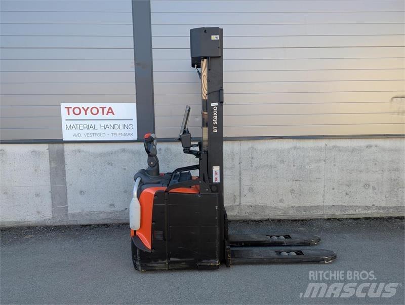 BT SPE160 ウォーキンフォークリフト