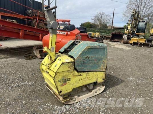 Ammann aph11095 プレートコンパクター