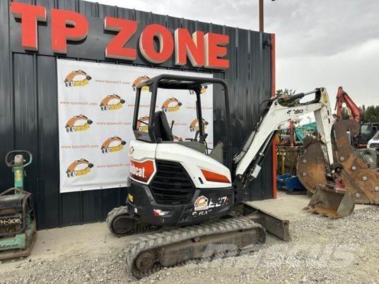 Bobcat E27Z Canopy ミニ油圧ショベル 7t以下（ミニユンボ・ミニディガー）