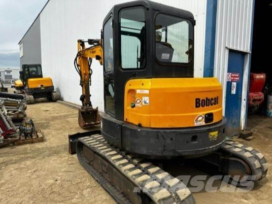 Bobcat E50 ミニ油圧ショベル 7t以下（ミニユンボ・ミニディガー）