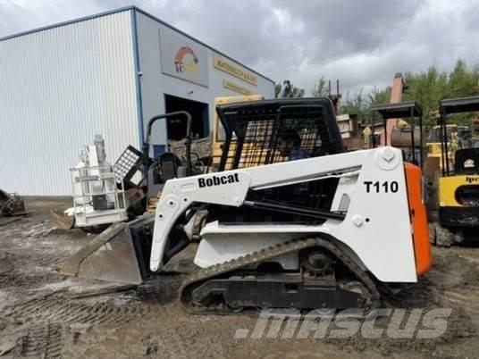 Bobcat T110 Joystick ミニローダー