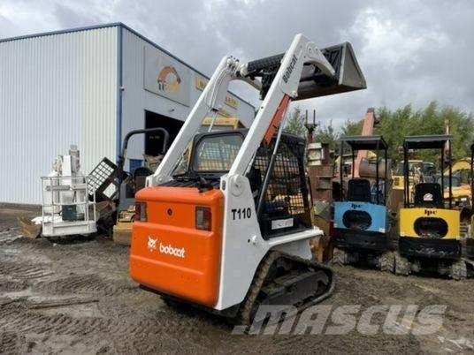 Bobcat T110 Joystick ミニローダー