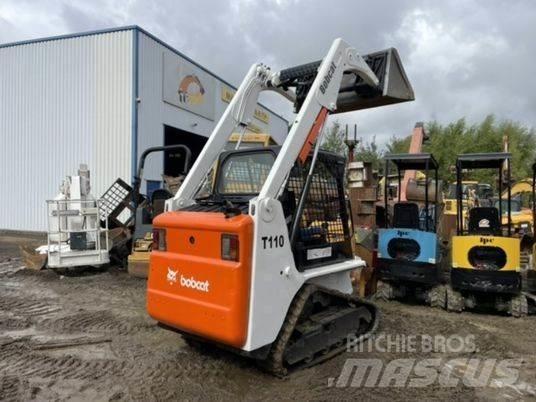 Bobcat T110 Joystick ミニローダー