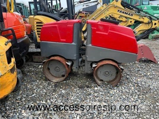 Bomag BMP8500 廃棄物コンパクター