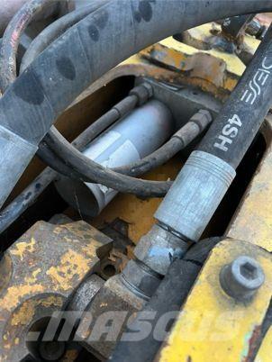  BRH Montabert 501 NG 油圧パイルハンマー