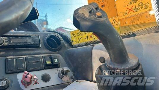 Dieci AGRI PLUS 40.7 テレスコーピックハンドラー