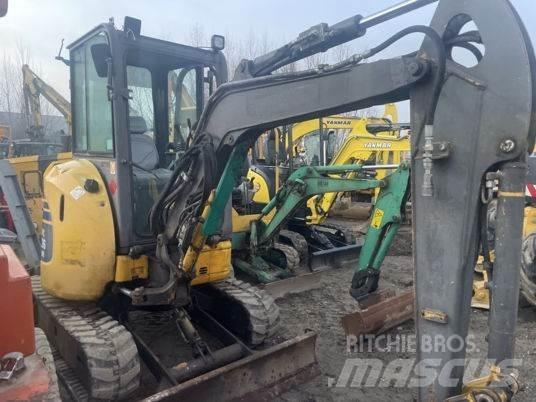 Komatsu PC26MR-3 ミニ油圧ショベル 7t以下（ミニユンボ・ミニディガー）