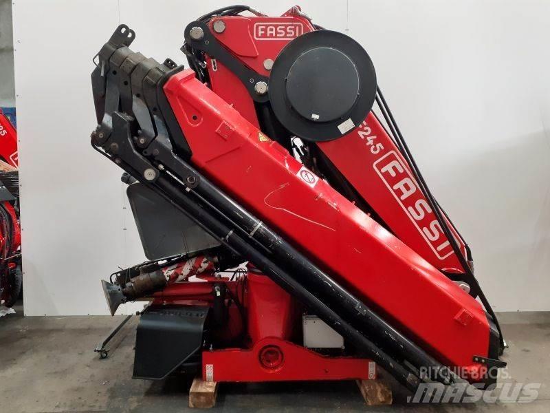 Fassi F245A.2.26 ローダークレーン