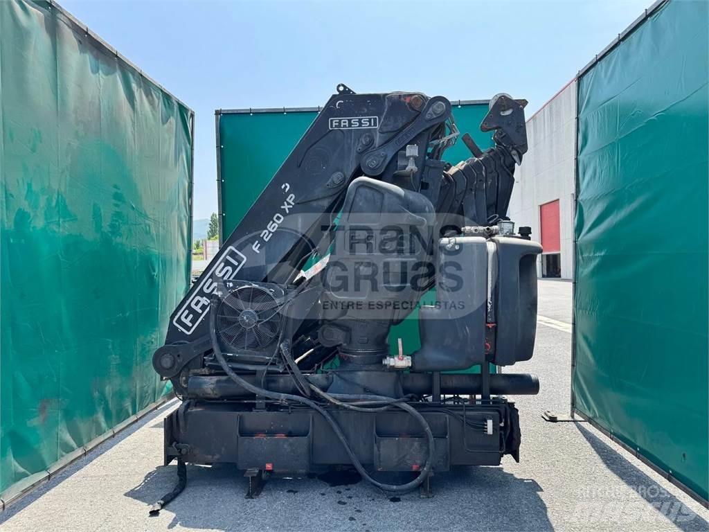 Fassi F260BXP.28 ローダークレーン