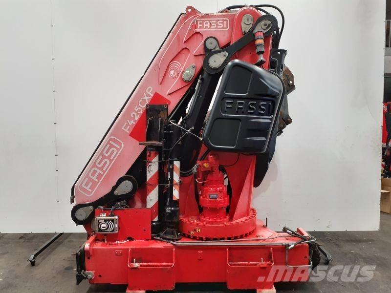 Fassi F425ACXP.24 ローダークレーン