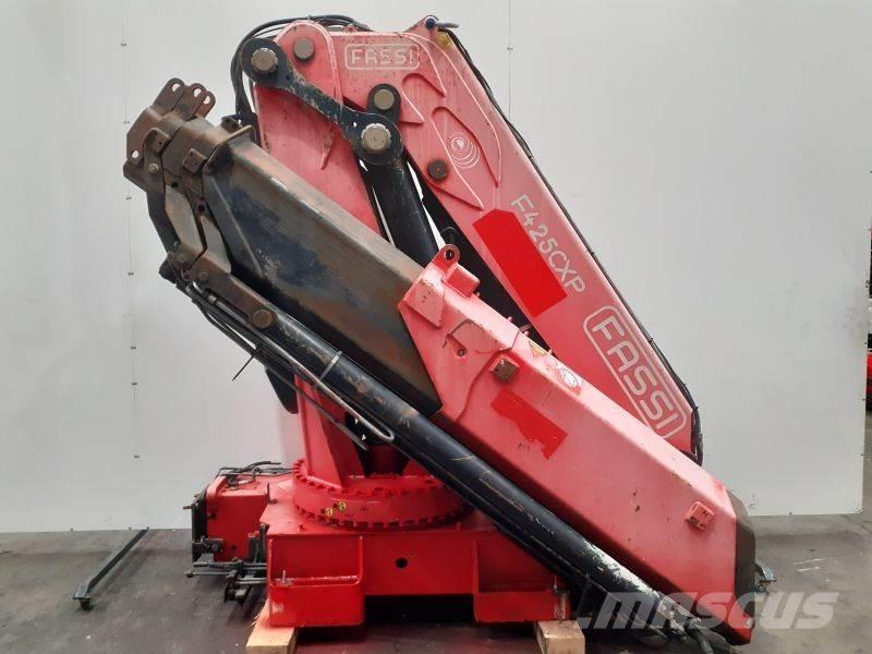 Fassi F425ACXP.24 ローダークレーン