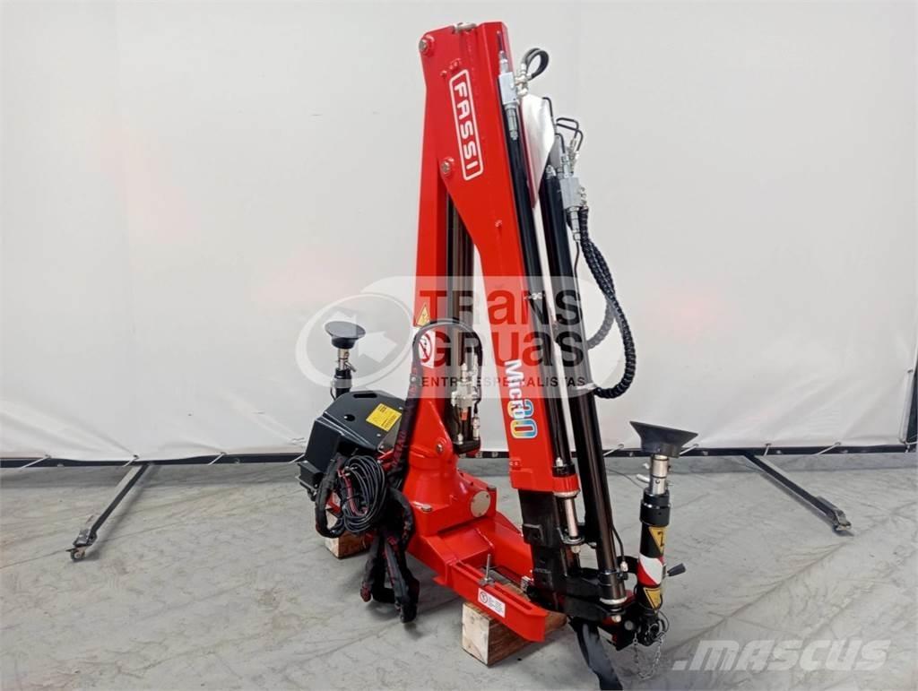 Fassi M30A.13 ローダークレーン