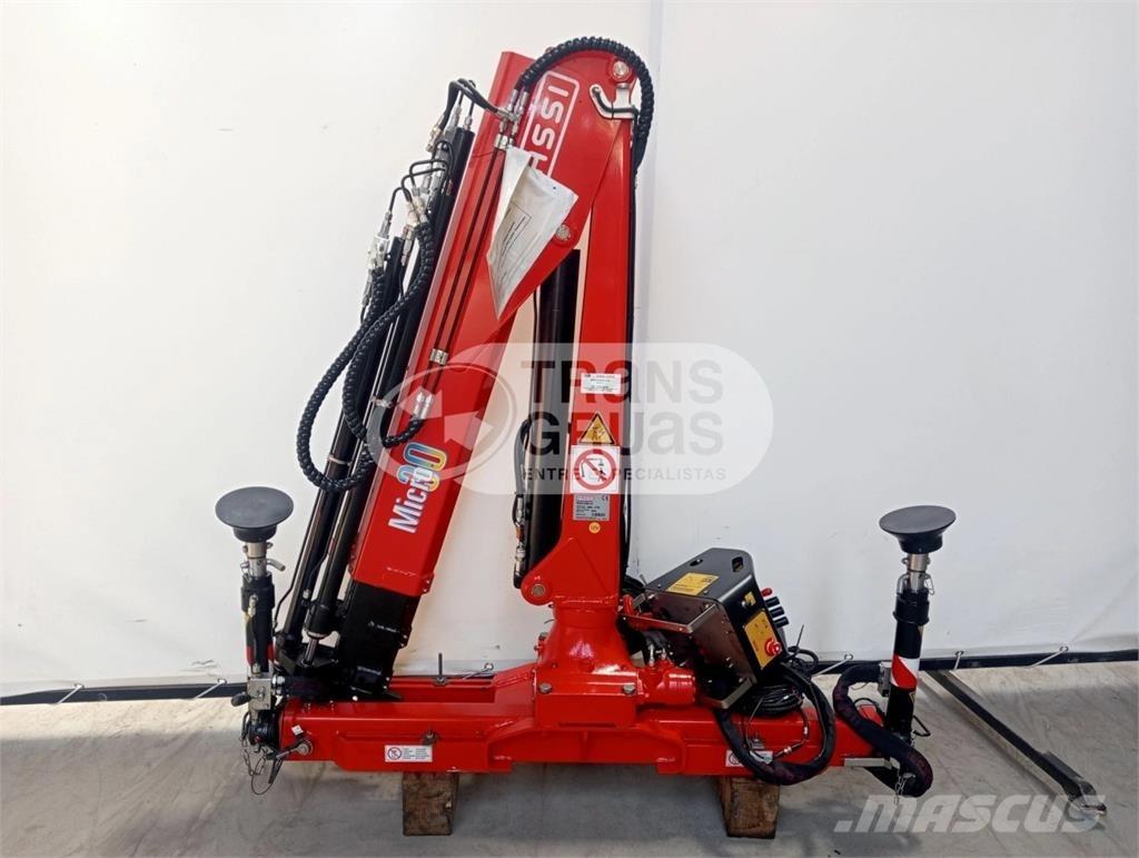 Fassi M30A.13 ローダークレーン