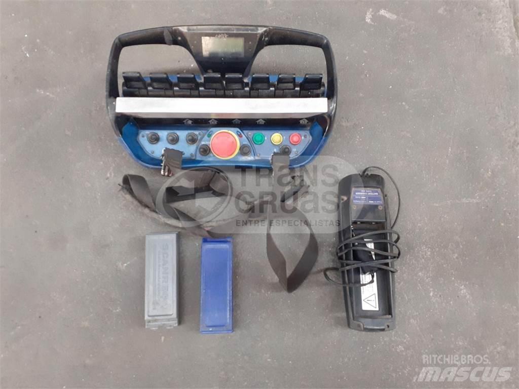 HMF ODIN K8 ローダークレーン