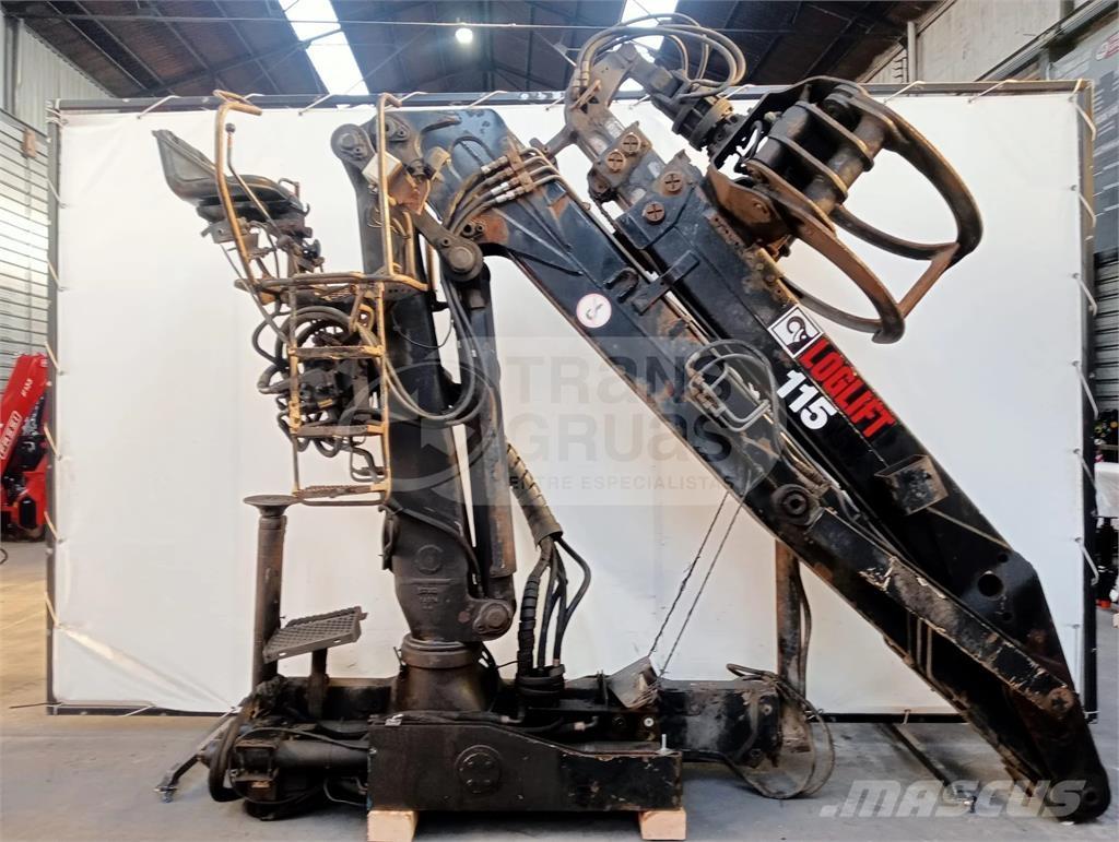 Loglift F115 ZT 93A クレーンとローダー