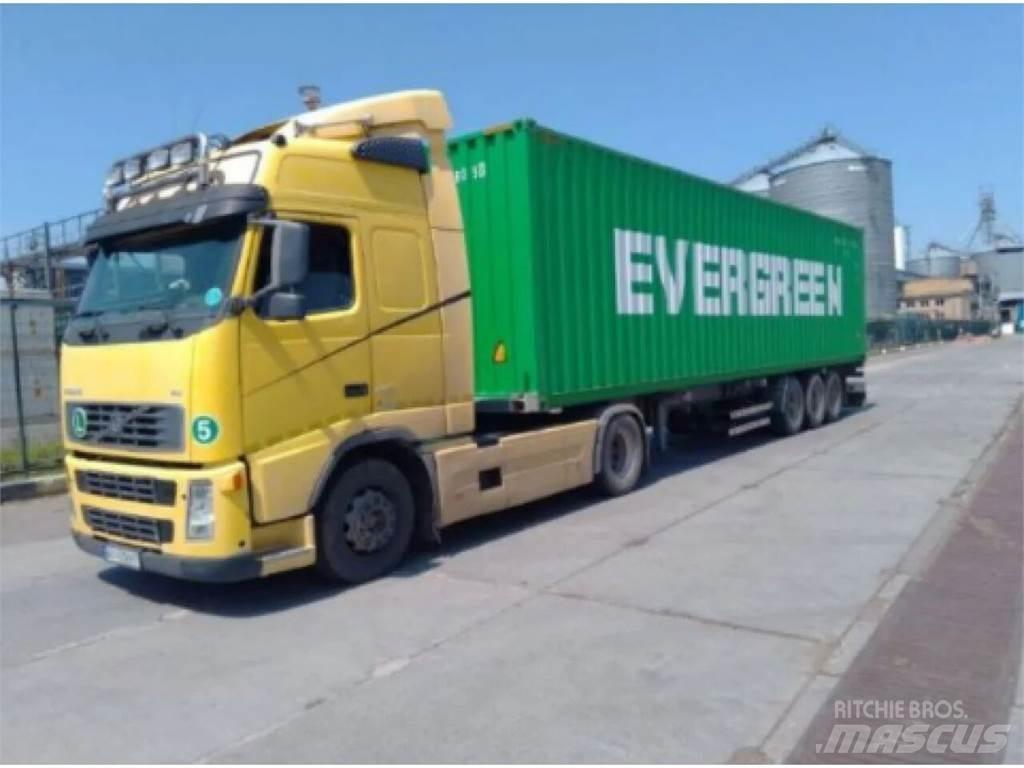 Volvo  中古トラクターヘッド | トレーラーヘッド