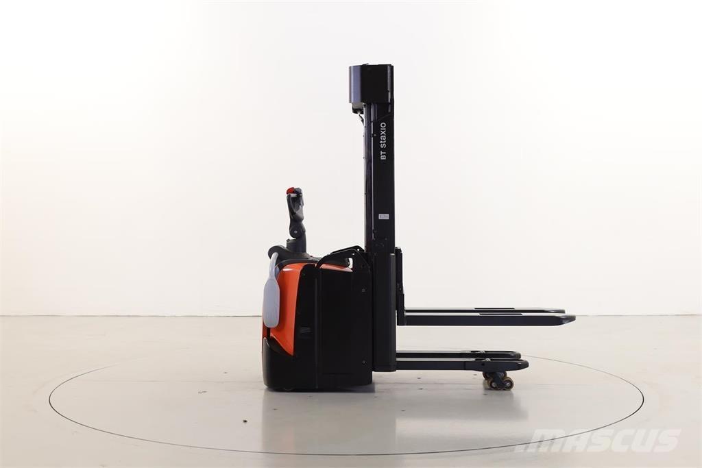 BT SPE140 L ウォーキンフォークリフト