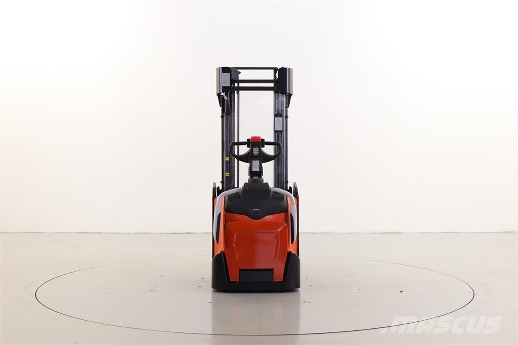 BT SPE140 L ウォーキンフォークリフト