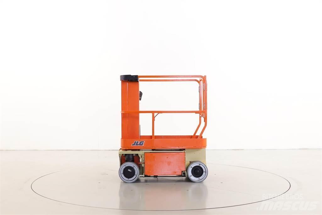 JLG 1230ES 垂直昇降型リフト
