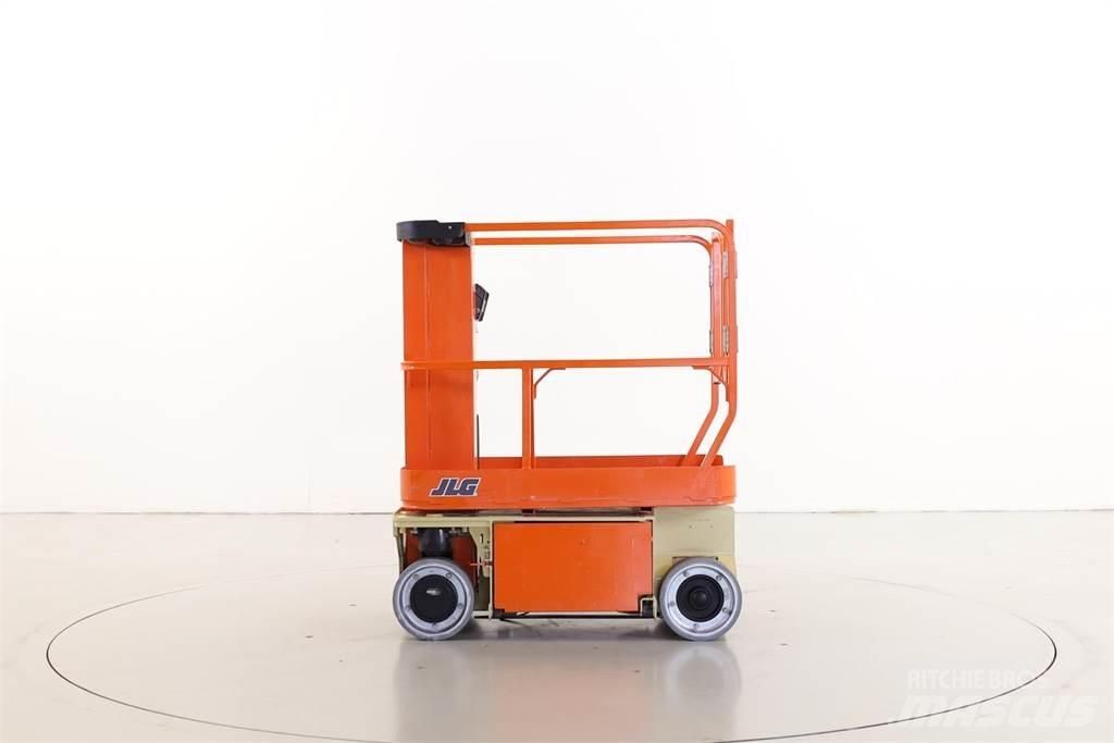 JLG 1230ES 垂直昇降型リフト