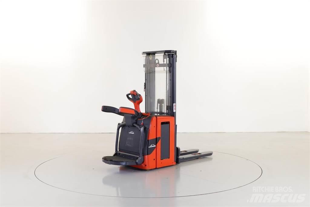 Linde L16 AP 自走式スタッカー