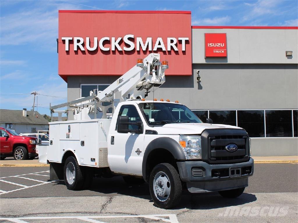 Ford F450 多目的／汎用車両