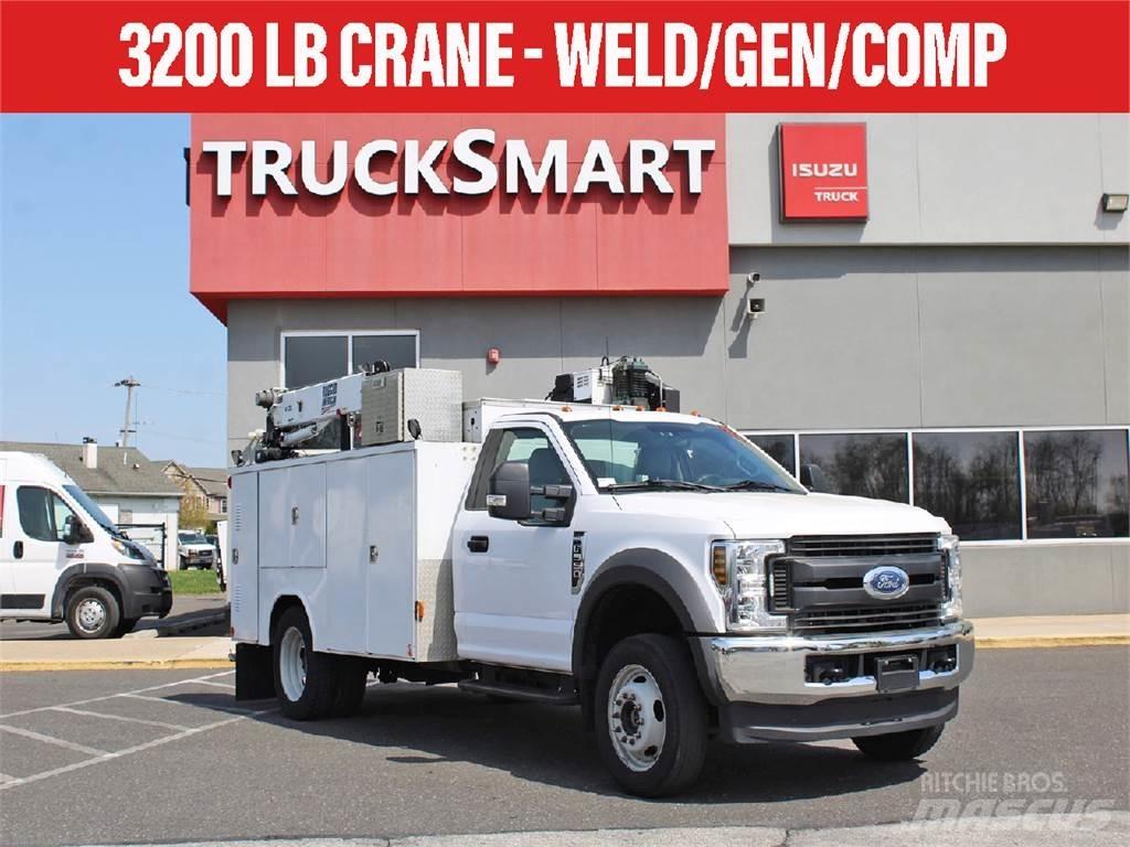 Ford F550 レッカー車