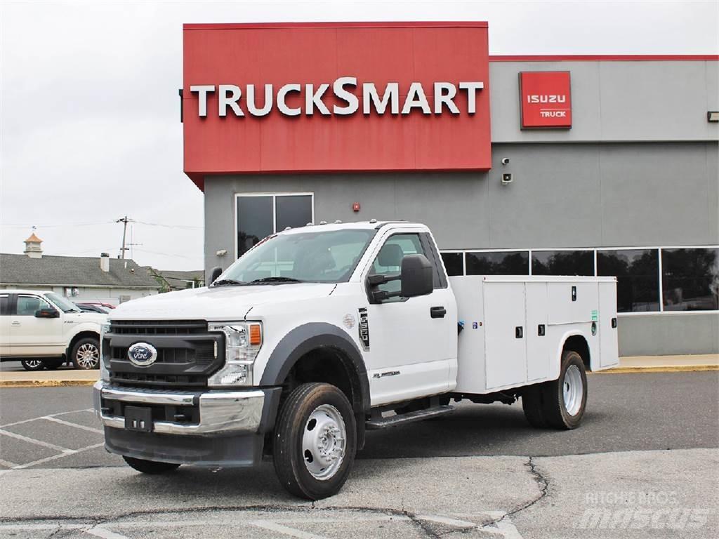 Ford F550 多目的／汎用車両