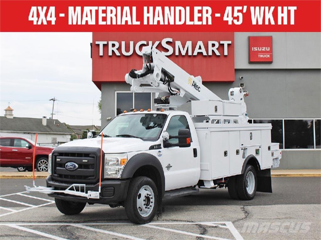 Ford F550 多目的／汎用車両