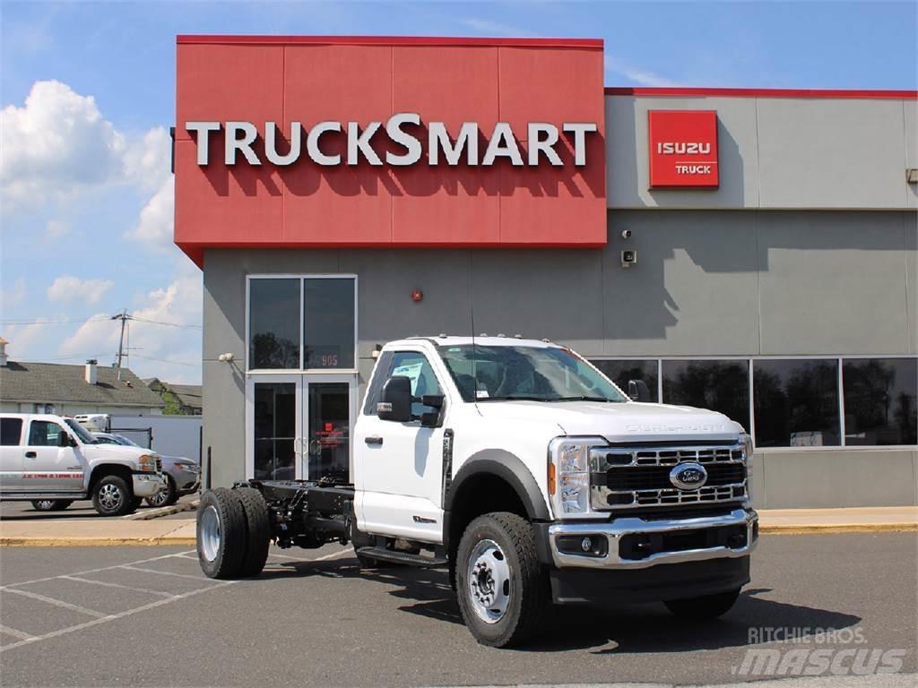 Ford F600 ウッドチップ運搬用トラック