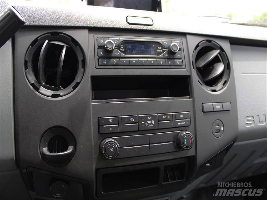 Ford F650 多目的／汎用車両