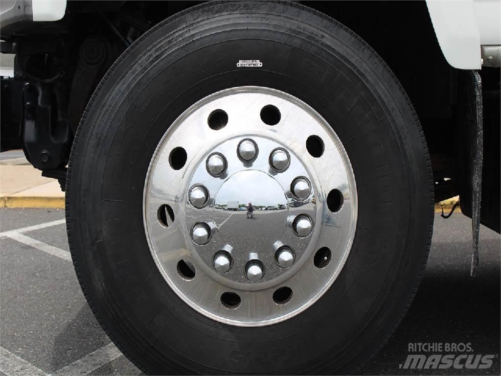 GMC 7500 ウッドチップ運搬用トラック