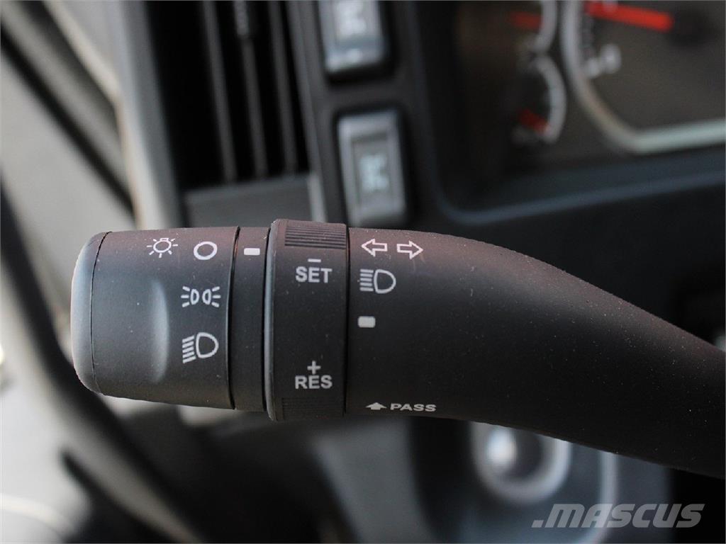 Isuzu FVR アームロール