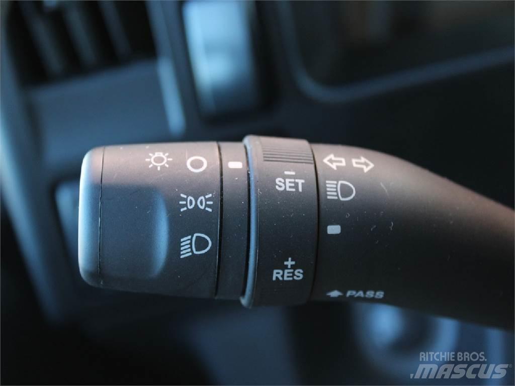 Isuzu NPR-HD ボックスボディー、ウイング、箱車