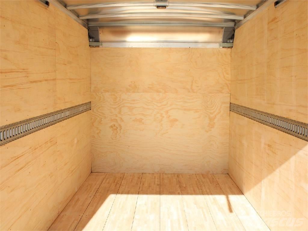 Isuzu NPR-HD ボックスボディー、ウイング、箱車