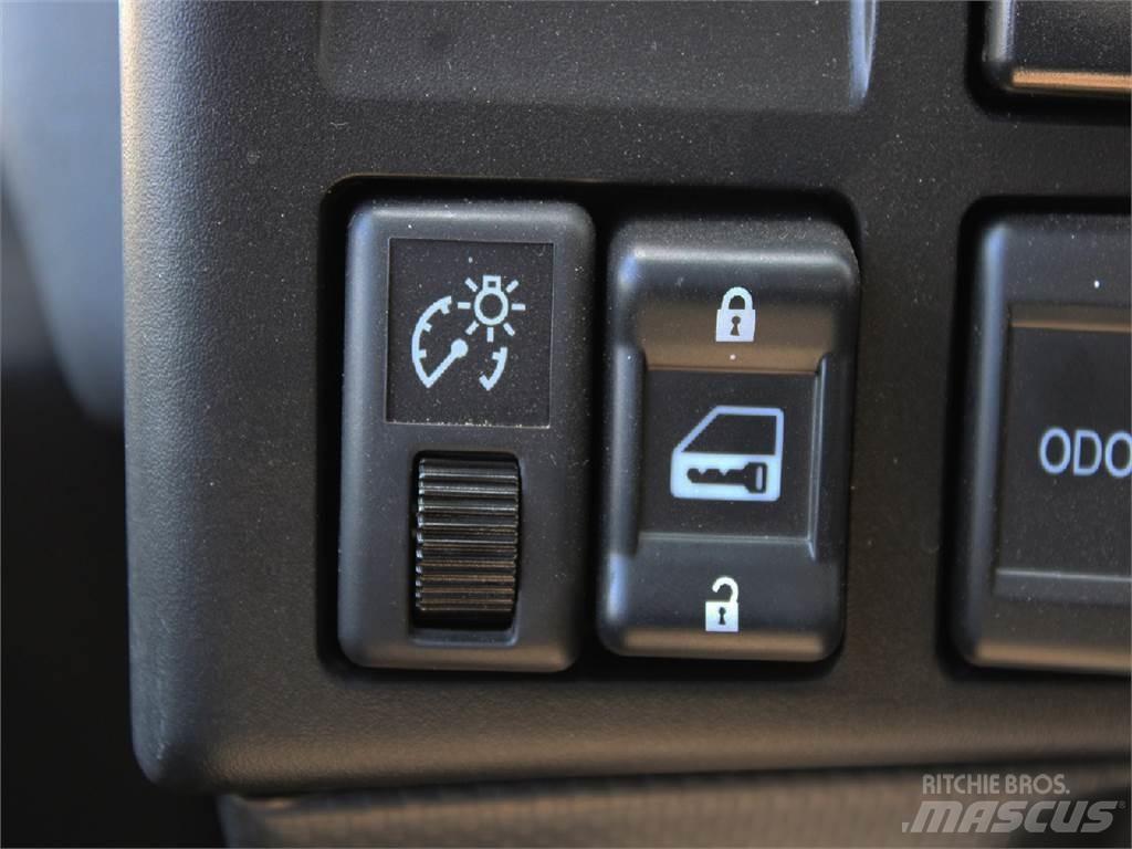 Isuzu NPR-HD コンテナ、海コン車