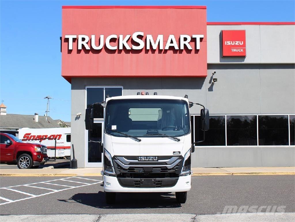 Isuzu NPR-HD キャブ付きシャーシ