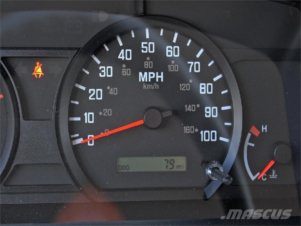 Isuzu NPR-HD ボックスボディー、ウイング、箱車