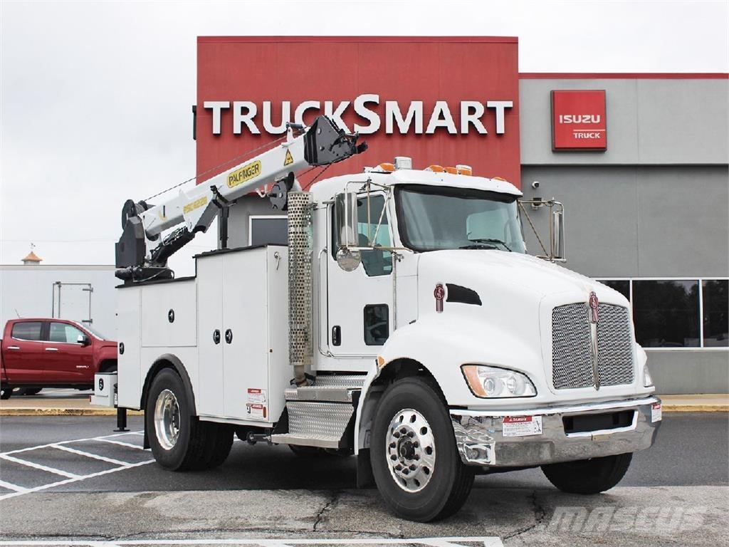Kenworth T270 クレーントラック、ユニック車