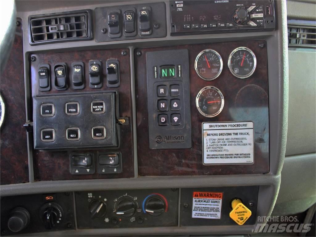 Kenworth T370 クレーントラック、ユニック車