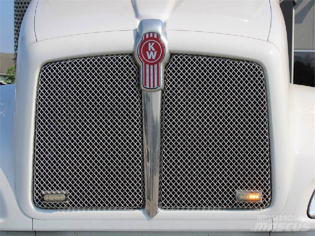 Kenworth T370 レッカー車