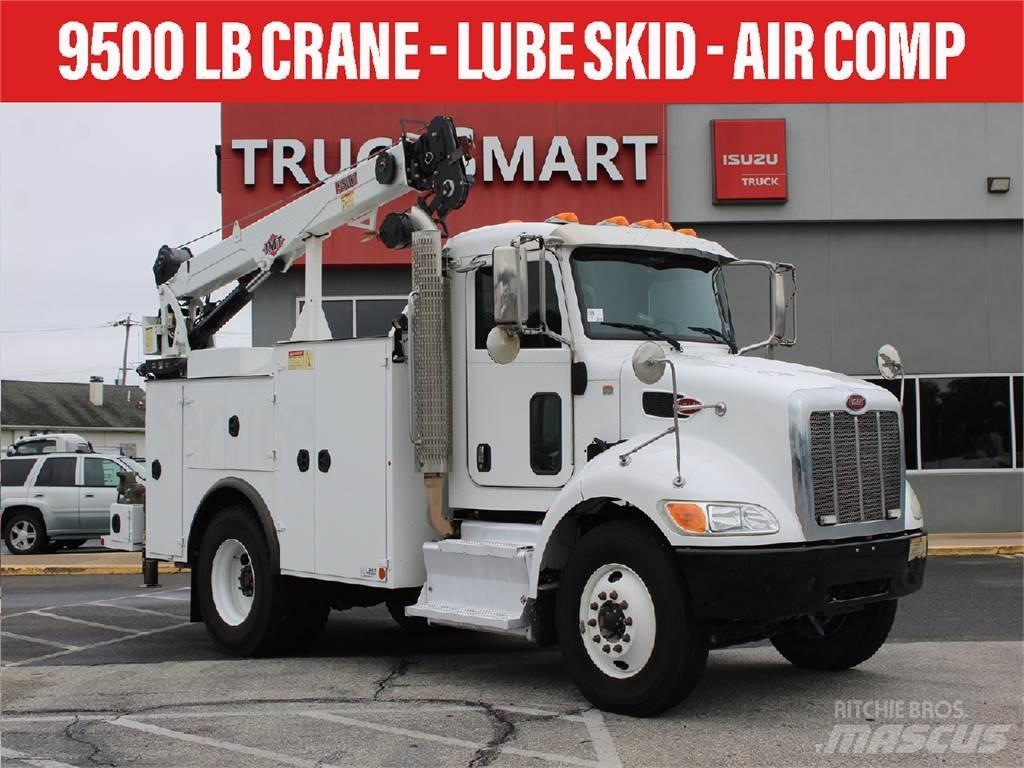 Peterbilt 337 クレーントラック、ユニック車