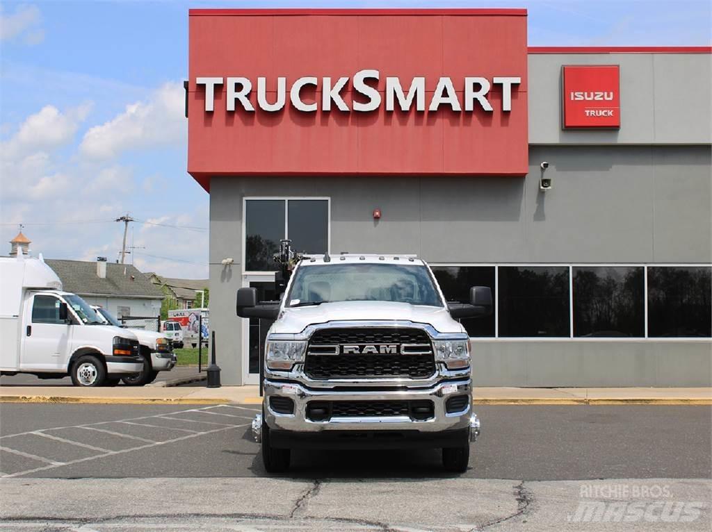 RAM 3500 レッカー車