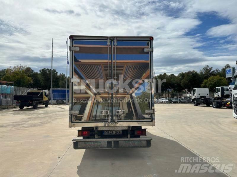 Iveco 35C14 ボックストラック